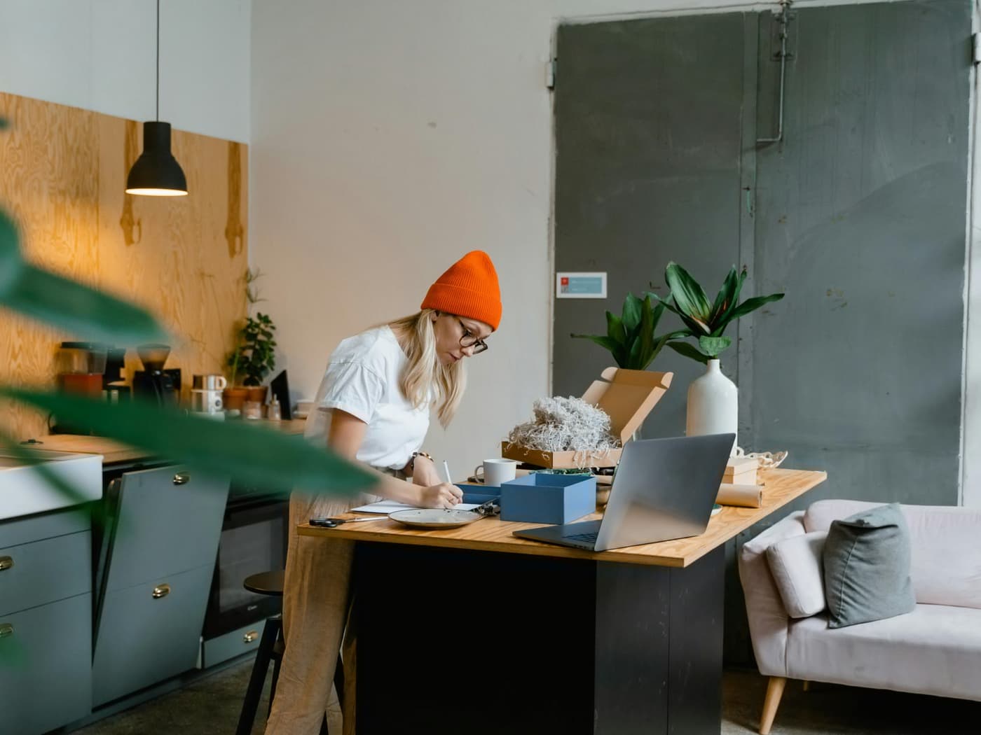 AI customer service automation for a global retailer
